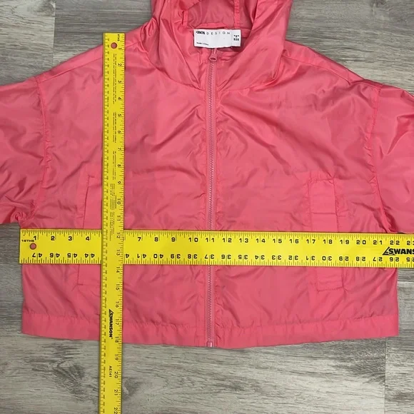 ASOS Pink Cropped Long Sleeve Zip Front Lightweight Windbreaker Hoodie Size 2 - Picture 9 of 14